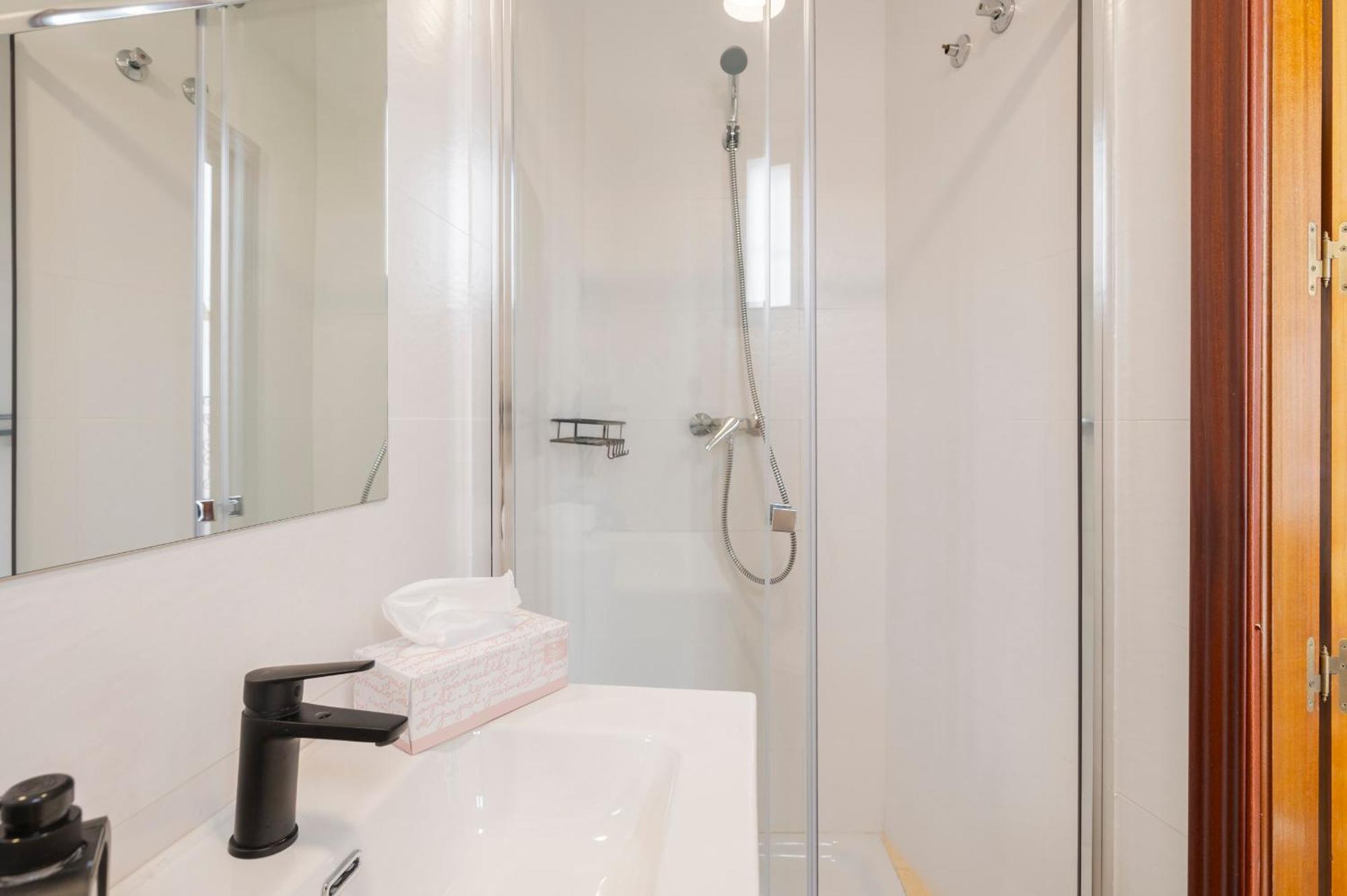 Santa Catalina Moderno Apartment Sevilla Bagian luar foto