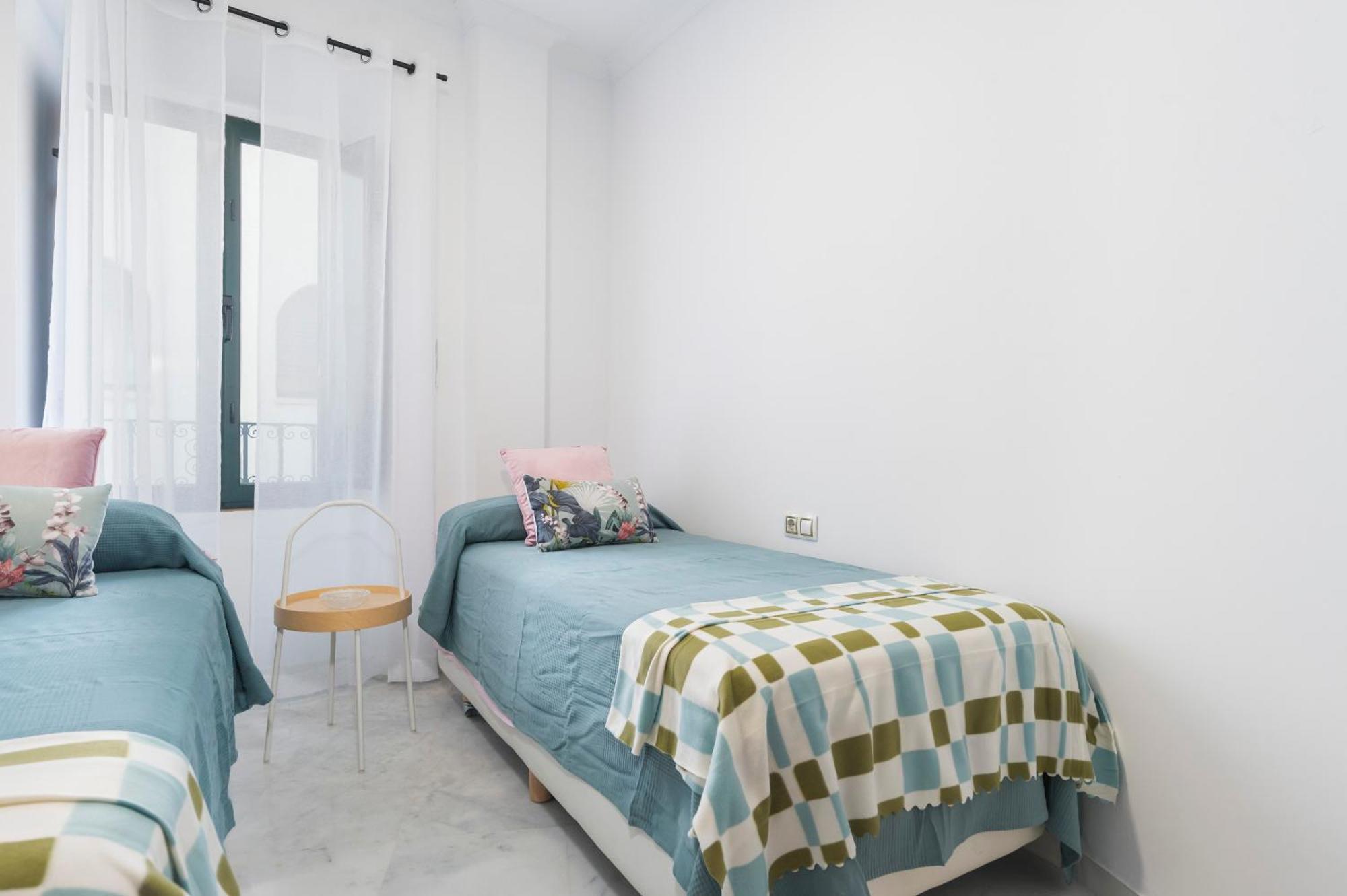 Santa Catalina Moderno Apartment Sevilla Bagian luar foto