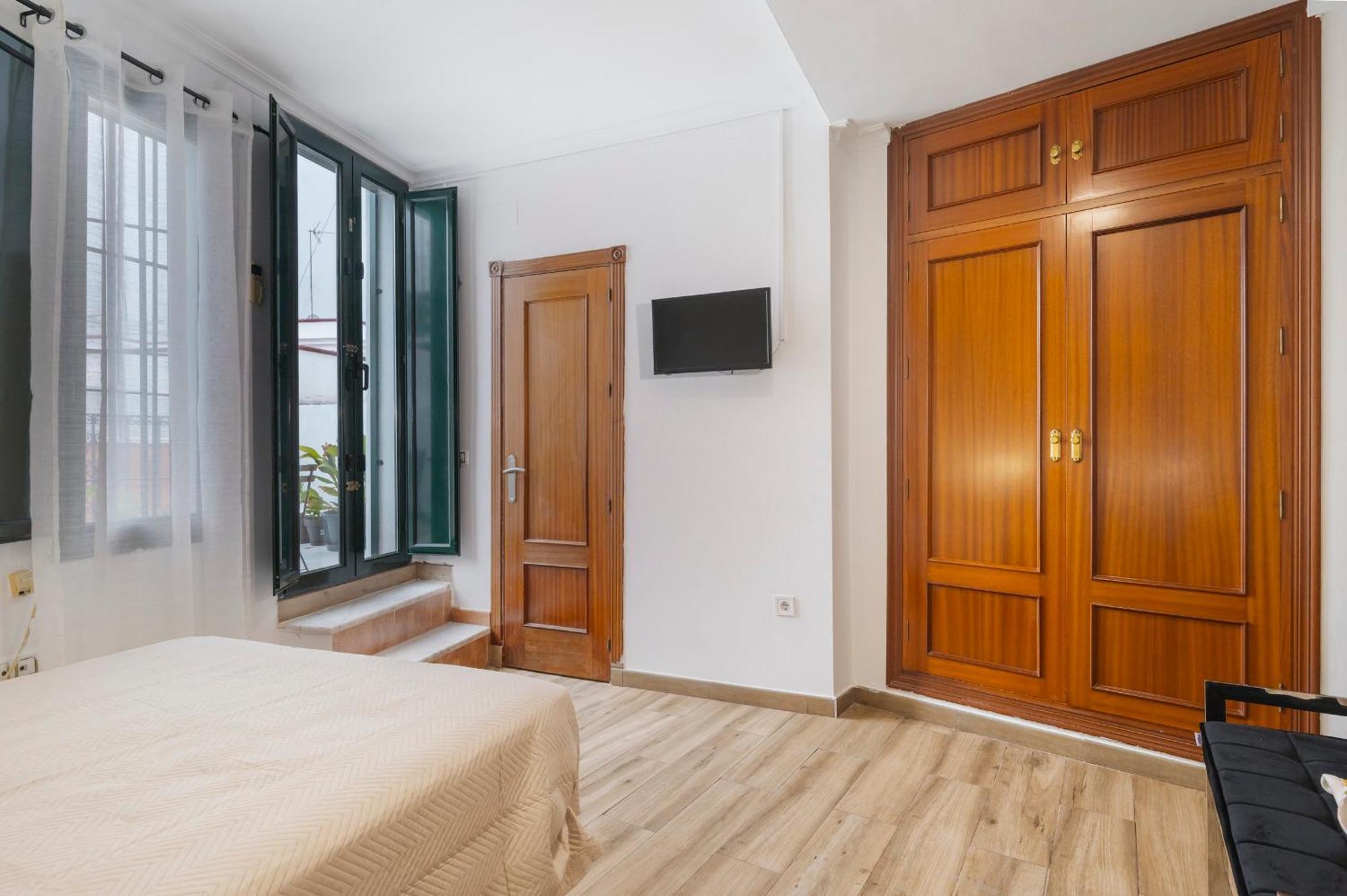 Santa Catalina Moderno Apartment Sevilla Bagian luar foto
