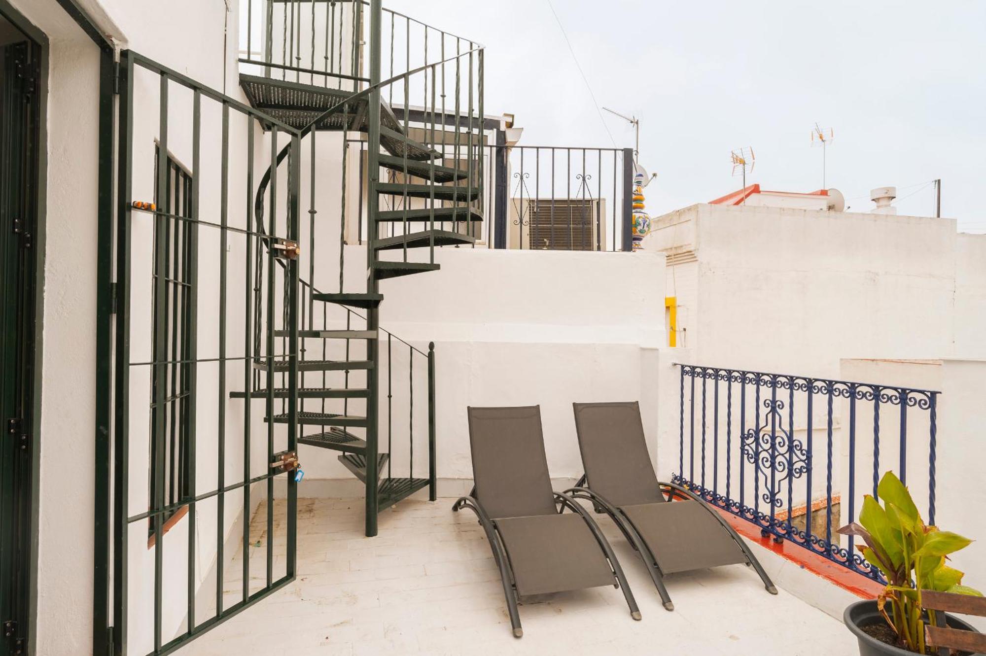 Santa Catalina Moderno Apartment Sevilla Bagian luar foto